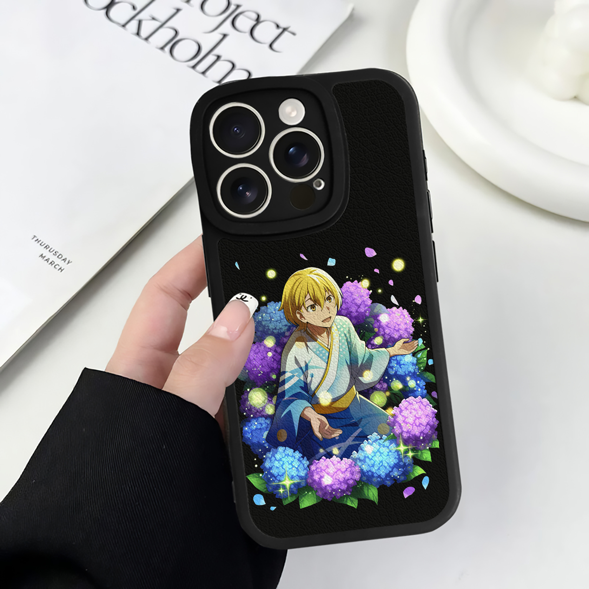 （画像用） 文豪ストレイドッグス Bungo Stray Dogs 【iPhone 16シリーズ対応】シリコンスマホケース（レザー調） 材質：シリコン